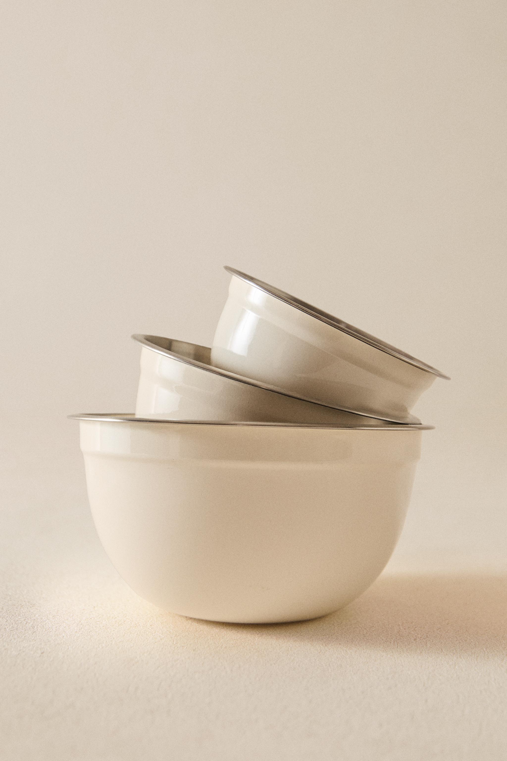 STACKABLE KITCHEN MIXING BOWL